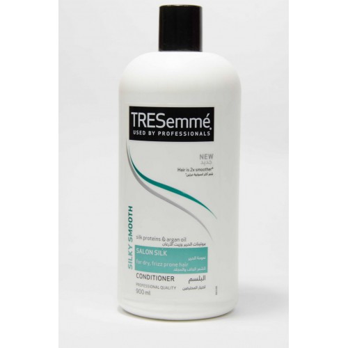 900ML TRESEMME CONDITIONER SMOOTH&SI